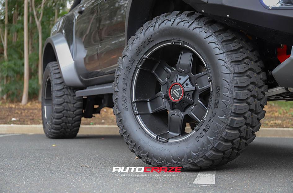 FORD RANGER RAPTOR AB811 SATIN BLACK GLOSS INSERTS